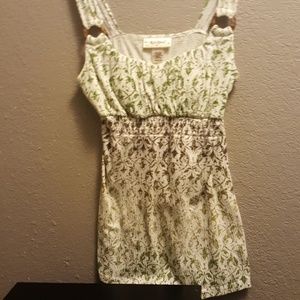 Very cute strapped top